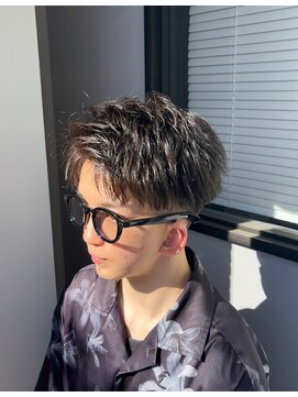 スウェルホワイト(SWELL WHITE) 短髪男子