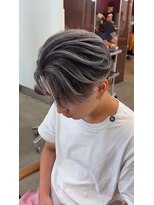 リップス 吉祥寺アネックス店(LIPPS)&nbsp;ホワイトシルバーアッシュバレイヤージュセンターパート