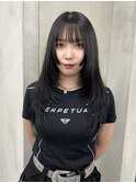 ミディアムレイヤーカット顔周りレイヤーウルフハッシュカット