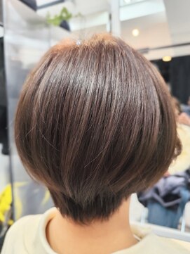 ヘアースタジオ ジェイワン(hair studio J ONE) 30代40代50代/大人ショートボブ/くびれ/白髪ぼかし/ブリーチ無し