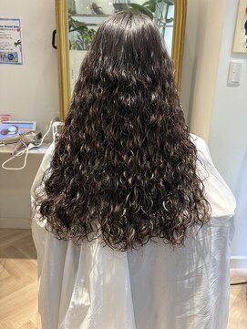 ジル 亀有(ZiL) スパイラルパーマ