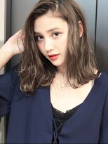 ガリカ(Gallica kinshicho)&nbsp;外ハネウェーブmidium × ホワイトブラウン