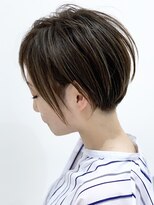 モリオフロムロンドン 泉南店(morio FROM LONDON)&nbsp;大人かわいい前下がり透け感ショート♪