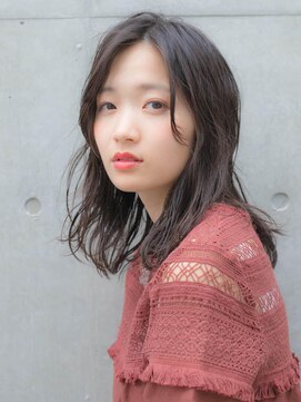 ルティア 池袋(Lutia) 黒髪ゆる巻き