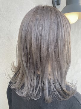 ルミュー(le mieux) グレージュミディ