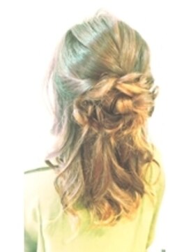 アマンヘアーイースト 吉祥寺東口店(Aman hair-e) 大人控えめダウンスタイル【Aman hair 吉祥寺】