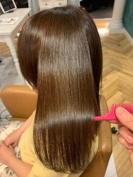 ルームバイシー 新宿(Loom. by Sea) フォールベージュ／話題の髪質改善☆