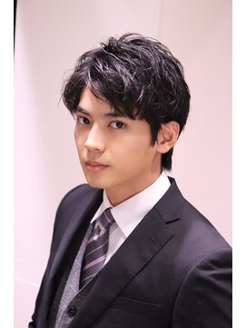 ネイビー(NAVY) イケてる男の ビジネスヘア 緩めパーマ 女子ウケも○