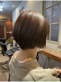 ショートボブ