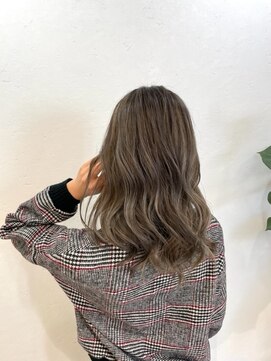 ヘアハウス ルアナ(Hair House Luana by NYNY) バレイヤージュスタイル