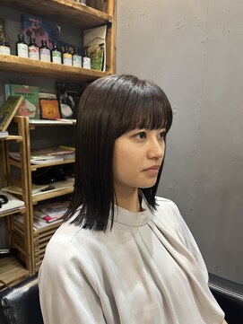 パム 恵比寿(PAM.) ラベンダーグレージュ × ぱつっとボブ