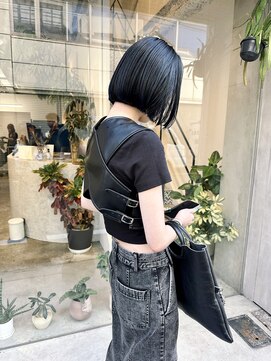 オムズドット(om's dot) ボブ×ネイビーカラー(お客様スタイル)