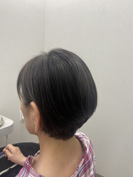 ウェィブズ(waves) 大人ショート