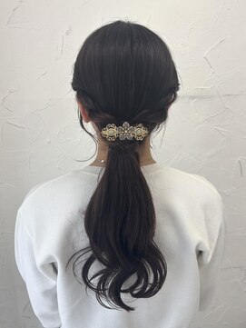 プライズ 表参道原宿店(prize) ローポニーアレンジ