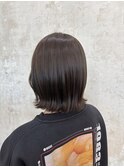 オリーブグレージュ×外はね
