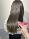 透け感ベージュ