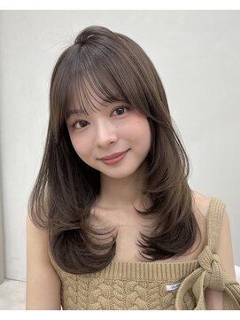 オーラ オモテサンドウ(Aura omotesando) 透明感カラー×似合わせレイヤーカット