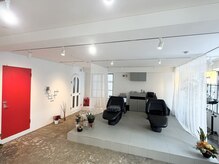 アノーテ(A'NOTE)の雰囲気(フルフラットシャンプー台。ヘッドスパや頭浸浴で癒されて下さい)