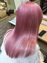 ゲーム 梅田(GAME)&nbsp;ピンクミディアムレイヤー髪質改善