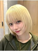 顔周りレイヤーカットくびれヘアミルクティーベージュカラー韓国