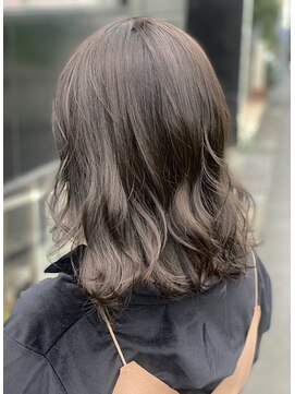 アクト(ACT) dark smoky ash ［表参道］