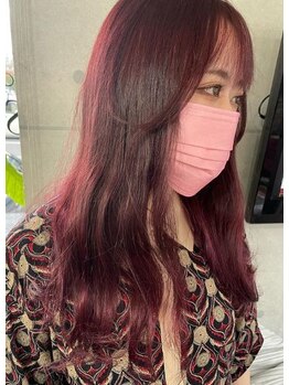 ポプラの木の写真/ヘアとネイルの同時施術OK◎マンツーマン施術×アットホーム空間で癒しのお時間をお過ごしください♪