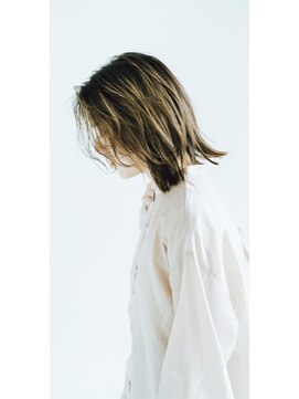 ダブル(W) 柔らかく自然な質感を　　ニュアンスロブ　くびれヘア