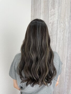 シエル 立川店(CIEL) コントラストハイライト×シルバーベージュ【CIEL×maki】