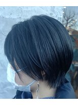 ソネル 小手指店(SONEL)&nbsp;ブルーブラックショートボブスタイル