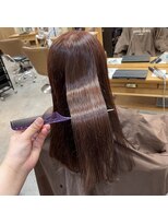 フツーロ 栄(FUTURO)&nbsp;ツヤカラー　チェリーブラウン　ブラウンカラー　ピンクカラー