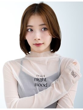 レノラ 本町(LENORA) 20代30代大人かわいいナチュラル暗髪エアーストレートヘア