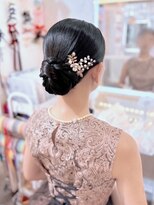 結婚式 二次会 お呼ばれ アップスタイル×華やかアクセサリー