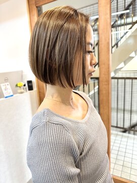 コス(KOS) 【KOS 立川】ミニボブ×透明感ハイライトカラー
