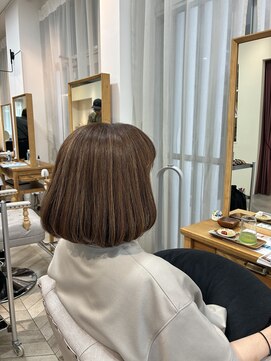 フロラクロマ 上通NEWS裏(FLORACHROMA) ボブとハイライト