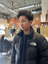 エディ(Edy)&nbsp;スクエア刈り上げスパイキーショートツイストピンパーマ眉カット