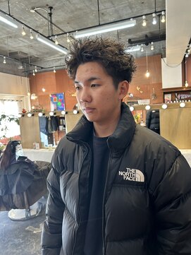 エディ(Edy) スクエア刈り上げスパイキーショートツイストピンパーマ眉カット