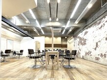 タイドヘアー 茨木2号店(TIDE HAIR)の雰囲気（フロア）