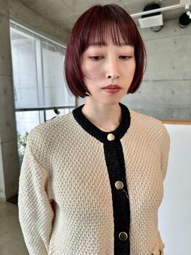 ティール 代々木上原(Teal) 「ラインと艶で魅せる◎大人のミニボブ