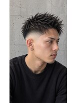 ORI. men’s hair by ENURE【オリ メンズヘア バイ エヌア】&nbsp;すっきりとした　フェードスタイル