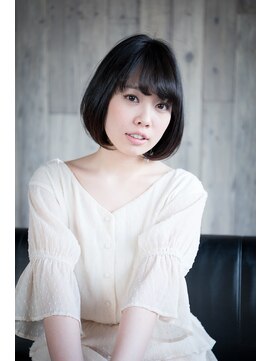 コマ(coma) 【coma中野】シンプルな黒髪ツヤ感ボブスタイル