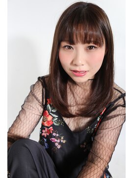 イソラブル(ISOLA-blu) 【話題の美髪トリートメント】ツヤツヤ内巻きミディアム