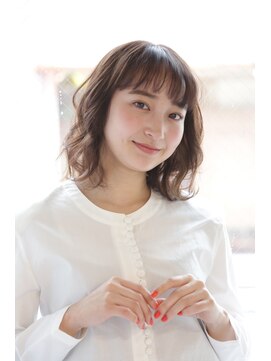 レミ(lemi est) 外ハネゆるウェーブ