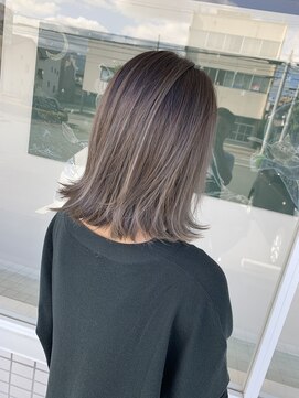 オハナ(OHANA) ホワイトバレイヤージュ