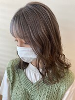 ザ アクネ 岡崎竜美丘店(THE ACNE) ♪逆バレイヤージュ＿グレージュ＿ハイトーン＿ハイライト_72