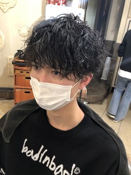 キャンバス バイ ネオリーブ 横浜西口(Canvas by neo.) 横浜★ウザバングミディアムメンズスパイラル