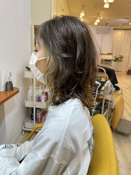 モリオ フロム ロンドン 成増店 【morio成増/米村】くびれミディアムウルフレイヤー