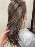 ハイライトベージュ