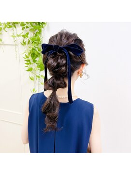 レナークソワン(LENAHC SOIN) リボン アレンジ