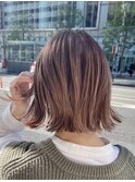 ミニボブ・くびれスタイル