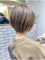 バンプ ギンザ(BUMP GINZA)&nbsp;30代/40代/50代・絶壁解消・小顔前下がりショートボブ【中村】★